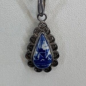 Vintage Delft Blue Porcelain Windmill Pendant Filigree Necklace Silver Tone
